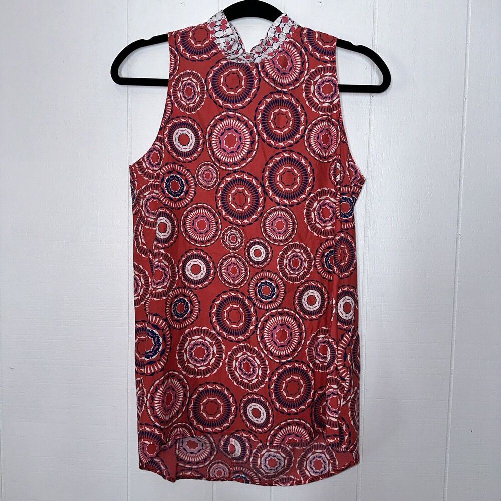 Sleeveless Red Patterned Shift Top - Brand Unknown